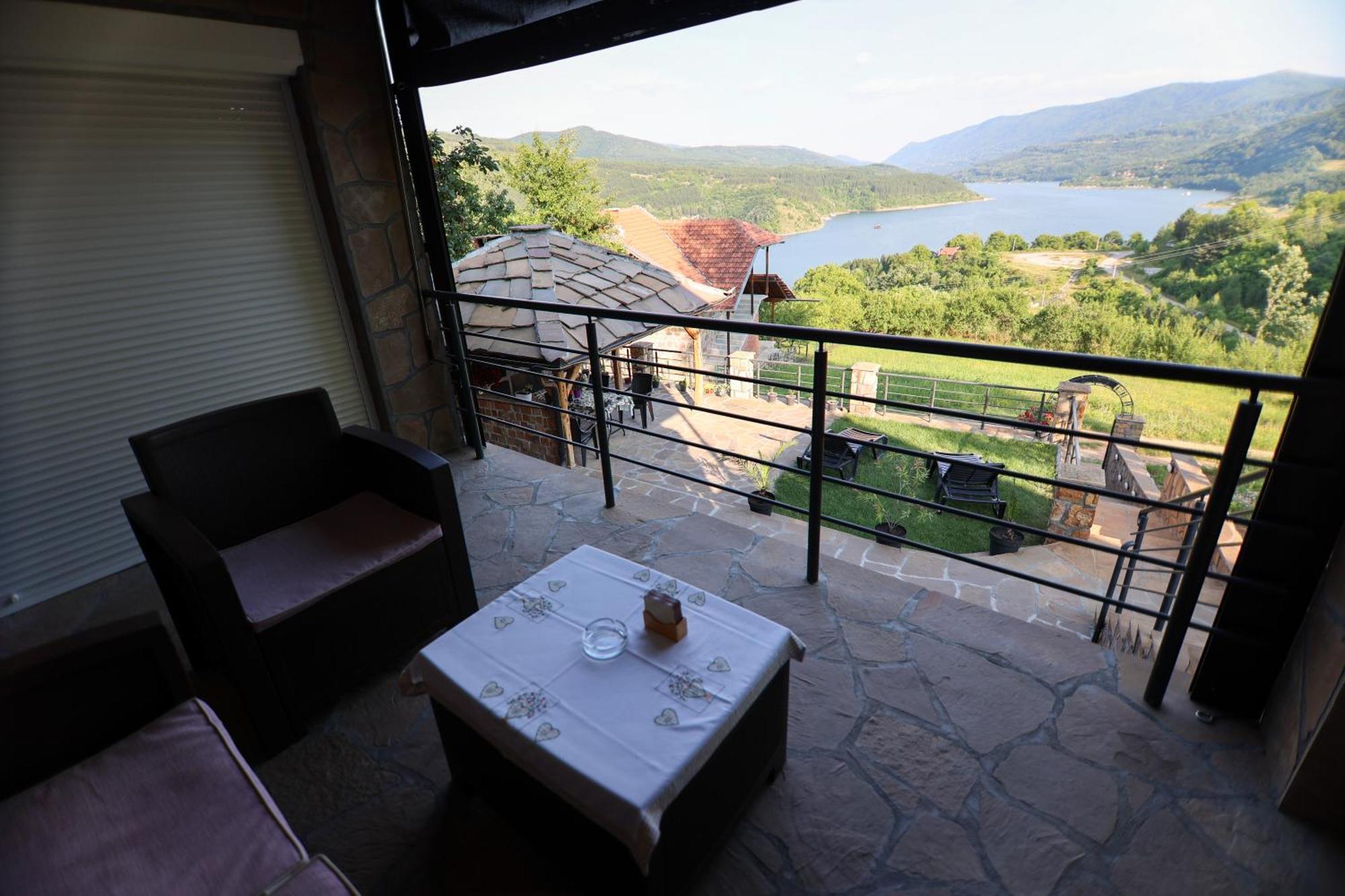 Vila Nemir Zavojsko Jezero Pirot Quarto foto